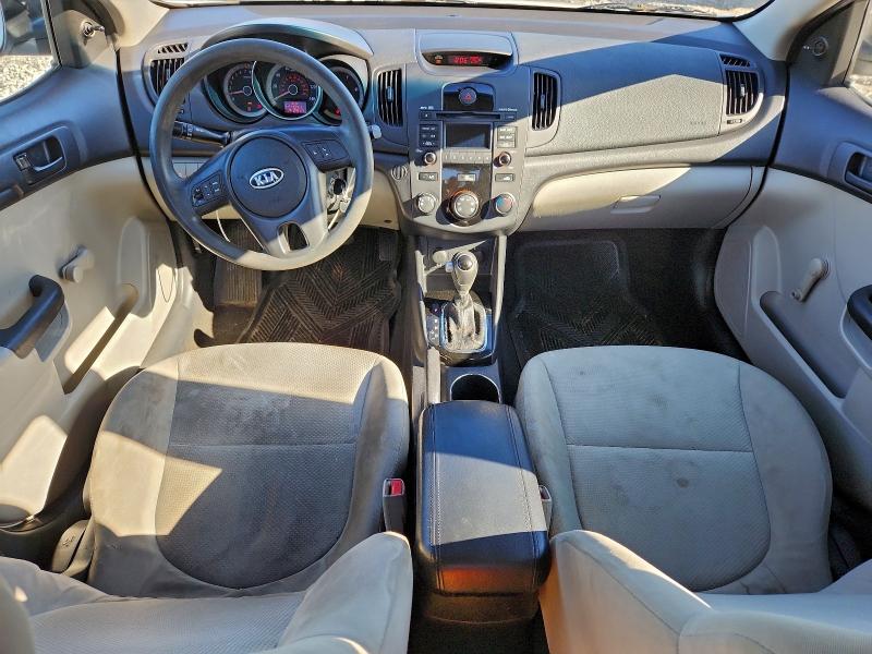 Zdjęcie 8 z aukcji – 2012 KIA FORTE LX z VIN KNAFT4A2XC5639502