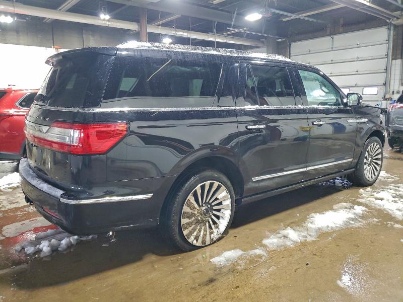 Photo 3 from auction – 2019 LINCOLN NAVIGATOR with VIN 5LMJJ3LT1KEL00637