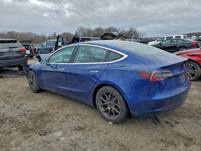 Photo 2 from auction – 2018 TESLA MODEL 3 with VIN 5YJ3E1EA1JF154113