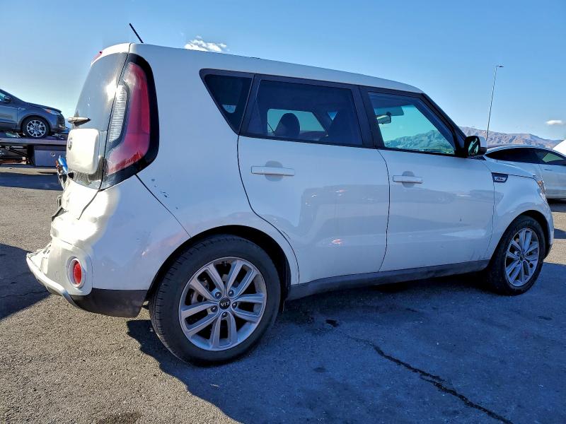 Photo 3 from auction – 2017 KIA SOUL + with VIN KNDJP3A52H7464583