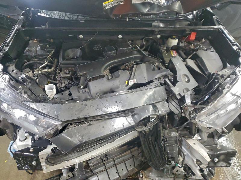 Photo 11 from auction – 2022 TOYOTA RAV4 with VIN 2T3F1RFV2NC268731