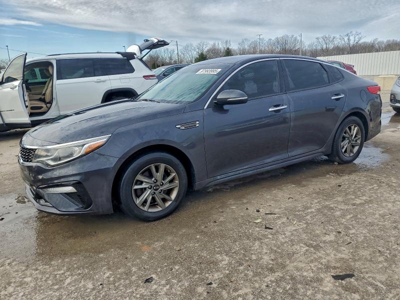 KIA OPTIMA 2019 with VIN 5XXGT4L32KG277351 - Photo from auction