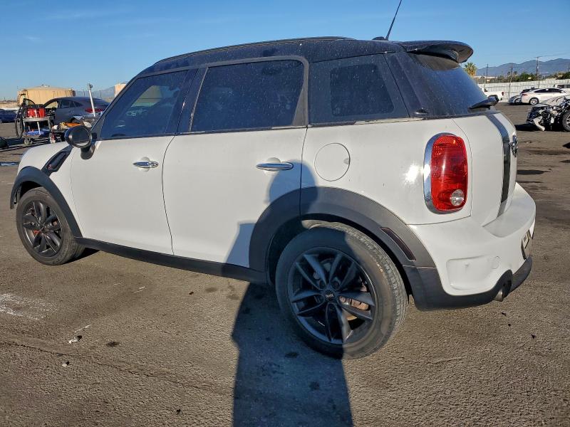 Photo 2 from auction – 2011 MINI COOPER S C with VIN WMWZC3C52BWL80740