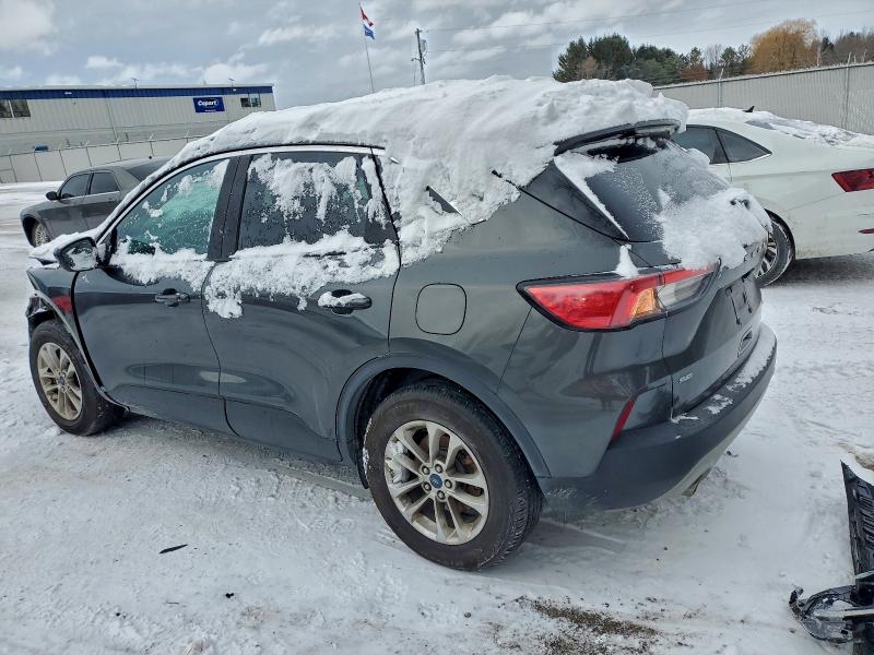 Photo 2 from auction – 2020 FORD ESCAPE with VIN 1FMCU9G60LUA16255