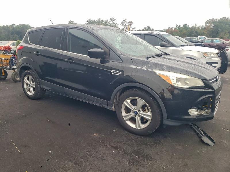Photo 4 from auction – 2014 FORD ESCAPE SE with VIN 1FMCU0GX1EUD56232