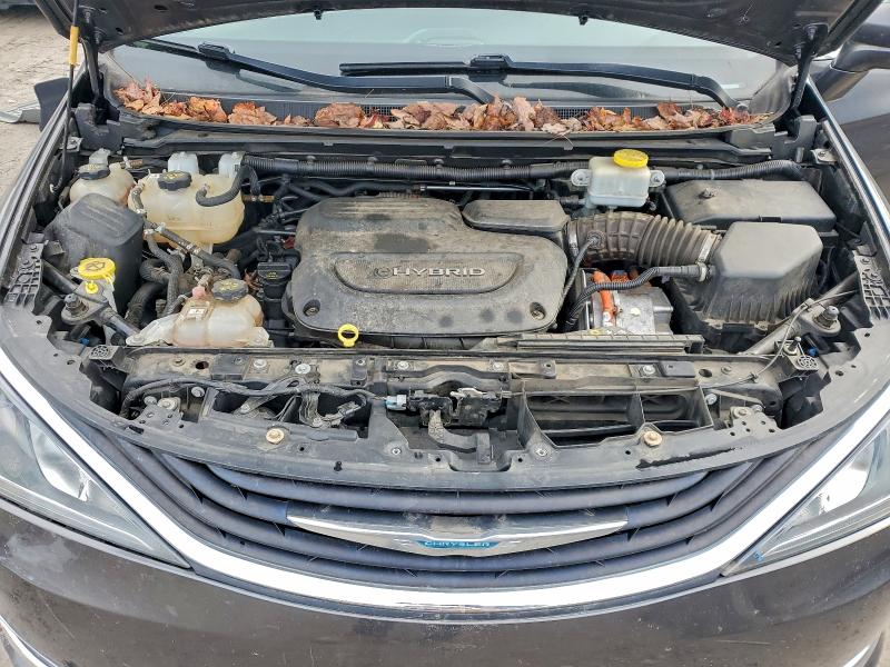 Photo 12 from auction – 2018 CHRYSLER PACIFICA H with VIN 2C4RC1L73JR143223