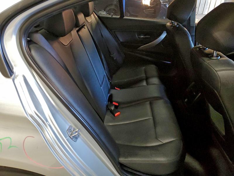 Photo 10 from auction – 2018 BMW 320 XI with VIN WBA8A3C53JA494873