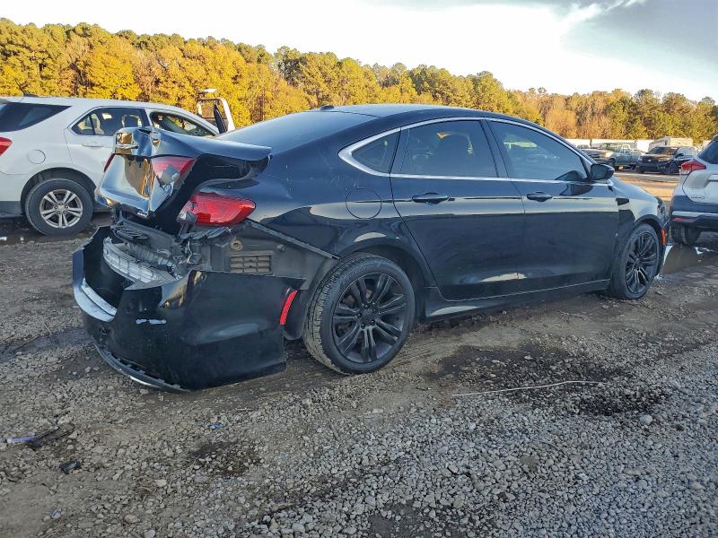 Photo 3 from auction – 2015 CHRYSLER 200 LIMITE with VIN 1C3CCCAB9FN526794