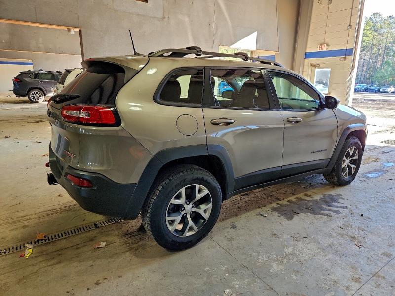 Photo 3 from auction – 2017 JEEP CHEROKEE T with VIN 1C4PJMBS0HW564449