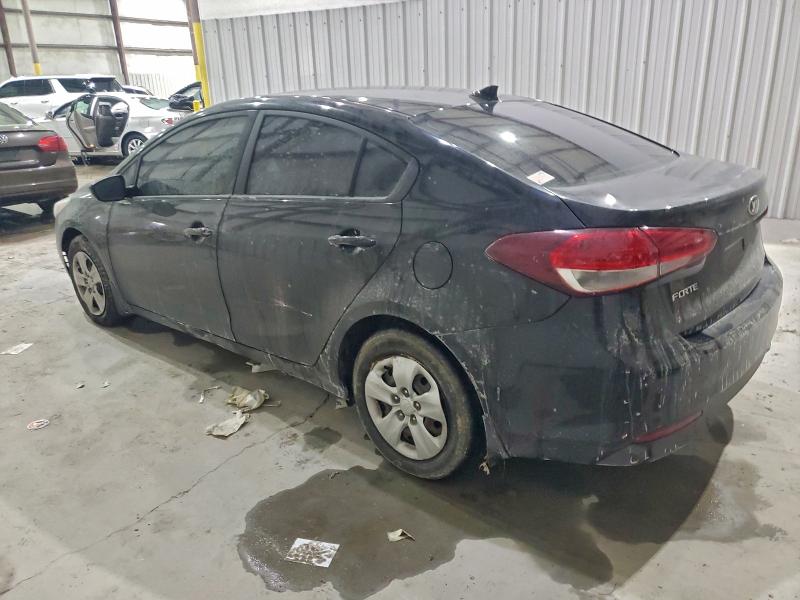 Photo 2 from auction – 2018 KIA FORTE LX with VIN 3KPFK4A75JE273631