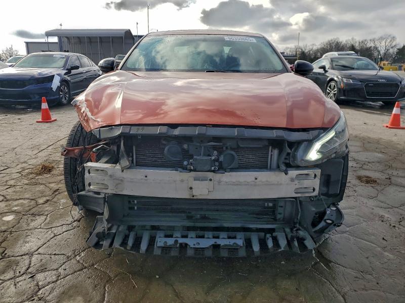 Photo 5 from auction – 2019 NISSAN ALTIMA SR with VIN 1N4BL4CV7KC214005