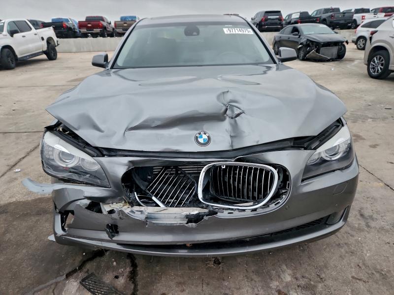 Photo 5 from auction – 2012 BMW 750 with VIN WBAKB8C59CDX20657