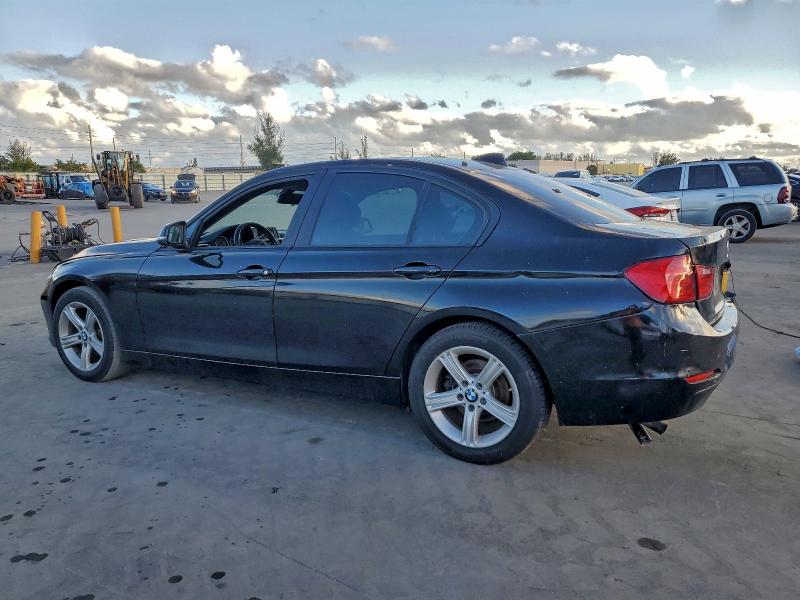 Photo 2 from auction – 2014 BMW 328 with VIN WBA3C1C54EK108521