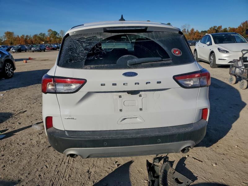 Photo 6 from auction – 2022 FORD ESCAPE with VIN 1FMCU0H65NUA49040
