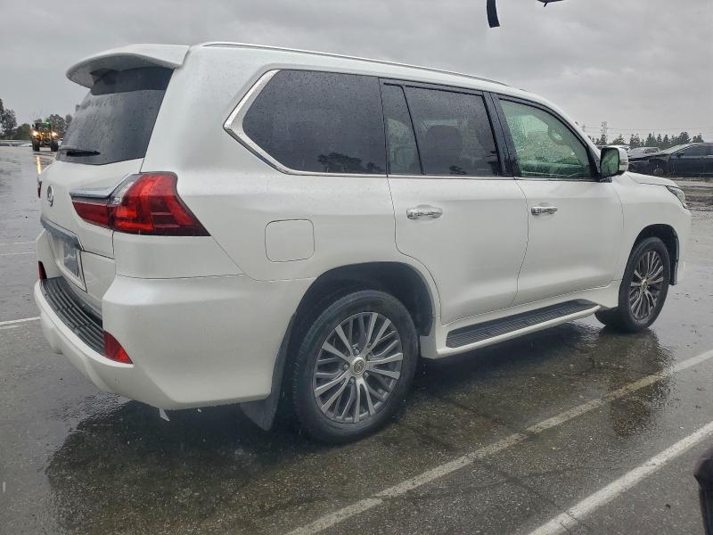 Photo 3 from auction – 2018 LEXUS LX 570 with VIN JTJHY7AX9J4264566