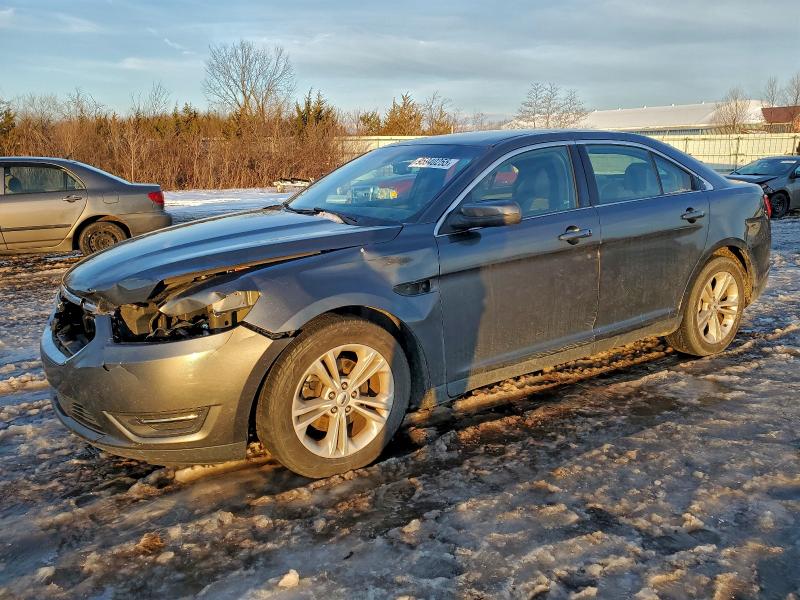 FORD TAURUS SEL 2016 with VIN 1FAHP2E87GG157637 - Photo from auction