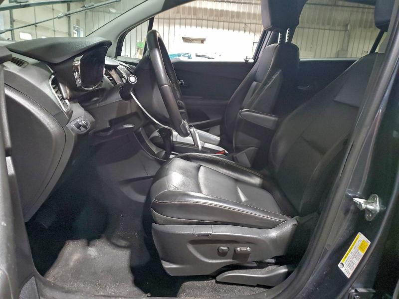 Photo 7 from auction – 2022 CHEVROLET TRAX 1LT with VIN KL7CJPSM2NB508451