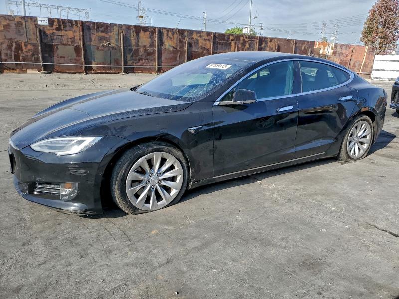 TESLA MODEL S 2019 with VIN 5YJSA1E23KF302201 - Photo from auction