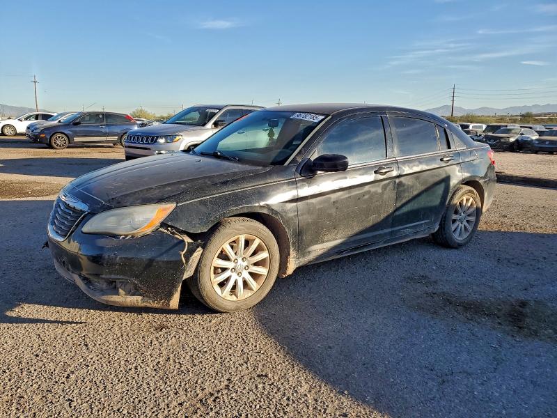 CHRYSLER 200 2013 with VIN 1C3CCBBB6DN764477 - Photo from auction