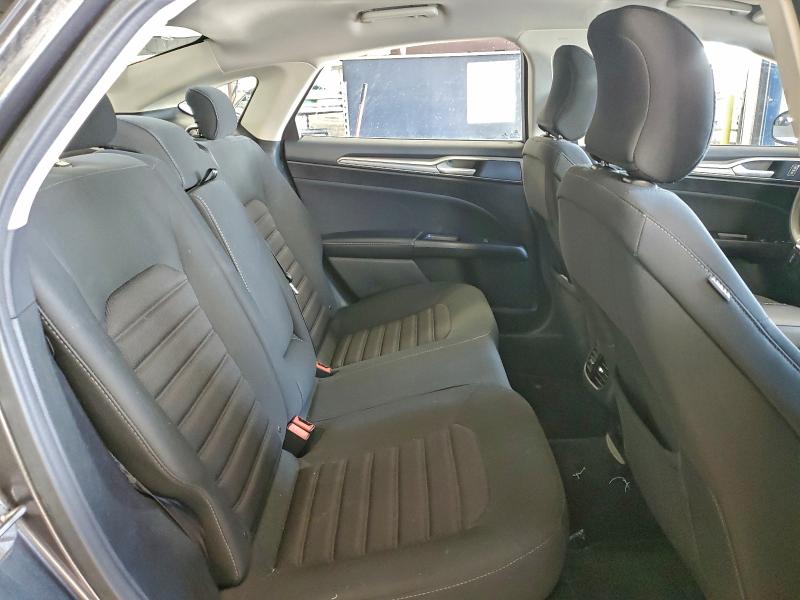Photo 10 from auction – 2017 FORD FUSION SE with VIN 3FA6P0HD8HR232358