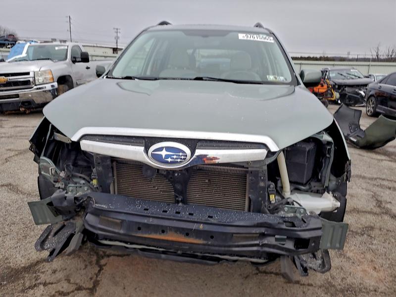 Photo 5 from auction – 2016 SUBARU FORESTER 2 with VIN JF2SJADC7GH472449