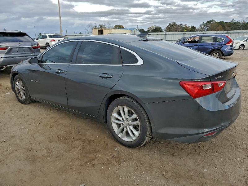 Photo 2 from auction – 2018 CHEVROLET MALIBU LT with VIN 1G1ZD5ST2JF242828