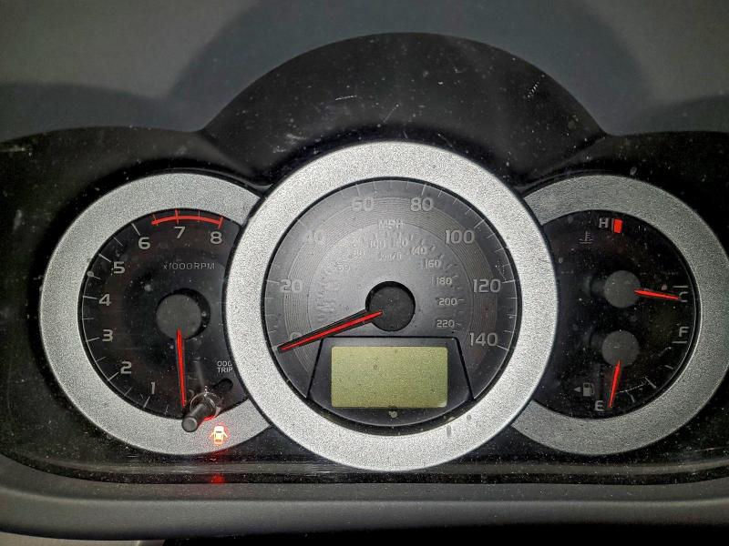 Photo 9 from auction – 2006 TOYOTA RAV4 with VIN JTMBD33V566022121