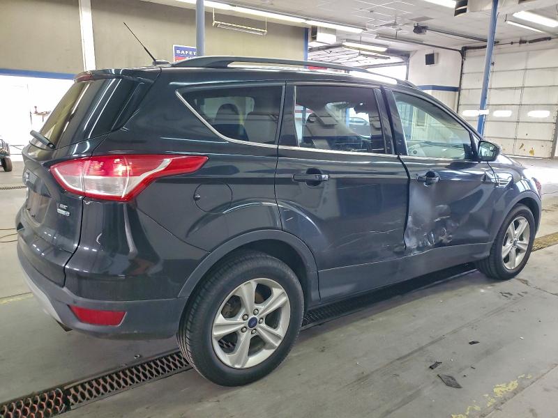 Photo 3 from auction – 2014 FORD ESCAPE SE with VIN 1FMCU9GX4EUC86861