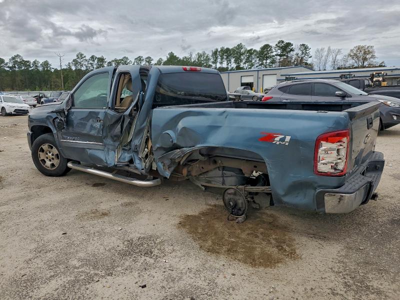 Photo 2 from auction – 2010 CHEVROLET SILVERADO with VIN 1GCSKSE39AZ105358