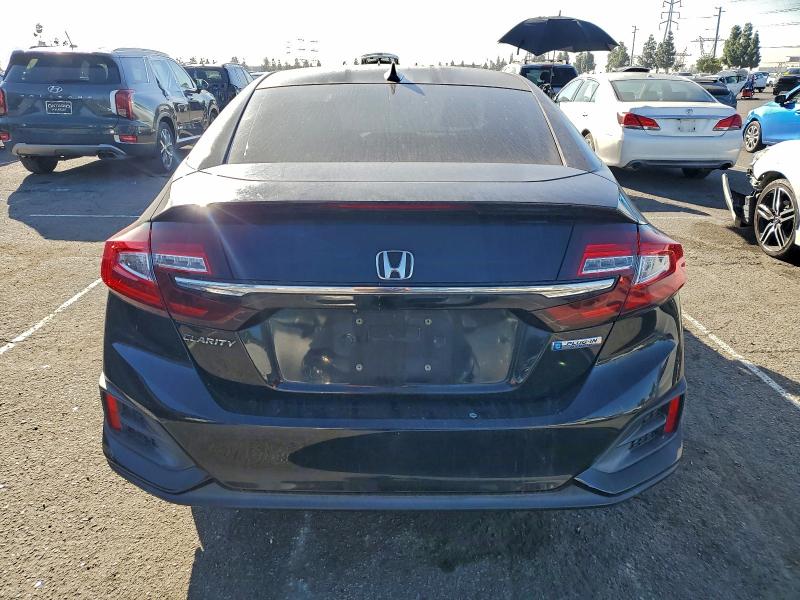 Photo 6 from auction – 2018 HONDA CLARITY with VIN JHMZC5F19JC016465