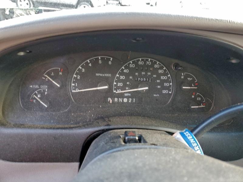 Photo 9 from auction – 1998 FORD EXPLORER with VIN 1FMYU24E6WUB13053