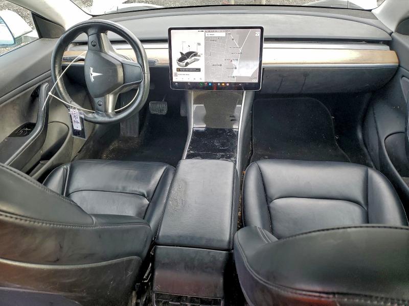 Photo 8 from auction – 2018 TESLA MODEL 3 with VIN 5YJ3E1EB4JF094854