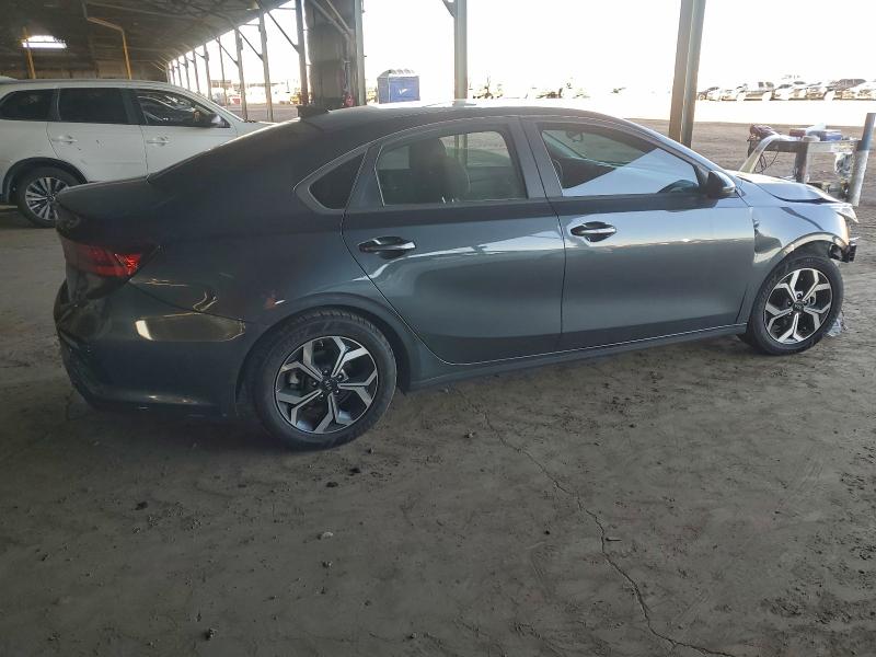 Photo 3 from auction – 2021 KIA FORTE FE with VIN 3KPF24AD8ME366914