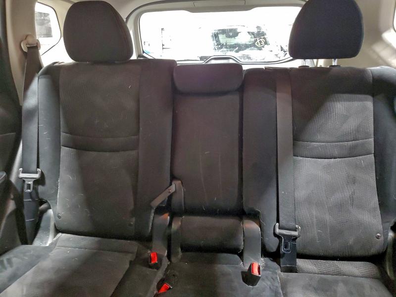 Photo 10 from auction – 2015 NISSAN ROGUE S with VIN 5N1AT2MV1FC823133