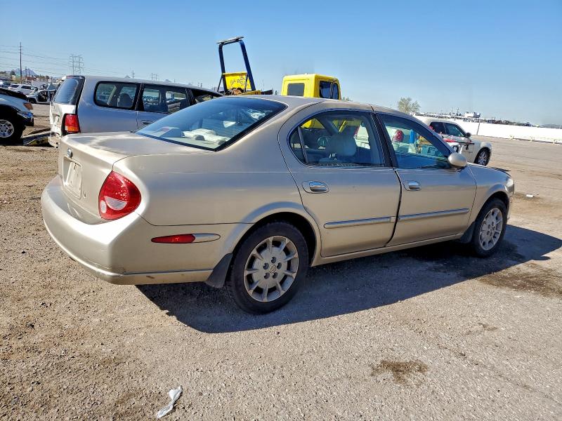 Photo 3 from auction – 2000 NISSAN MAXIMA GLE with VIN JN1CA31D2YT747688