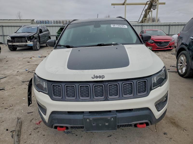 Photo 5 from auction – 2018 JEEP COMPASS TR with VIN 3C4NJDDB7JT465479