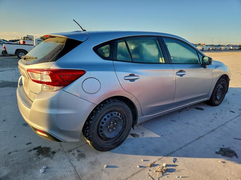 Foto 3 de la subasta – 2019 SUBARU IMPREZA con VIN 4S3GTAA62K3759491