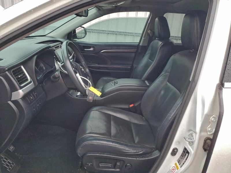 Photo 7 from auction – 2016 TOYOTA HIGHLANDER with VIN 5TDYKRFH2GS166073