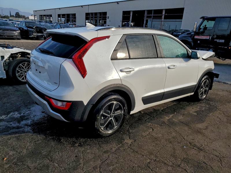 Photo 3 from auction – 2025 KIA NIRO LX with VIN KNDCP3LE8S5306287