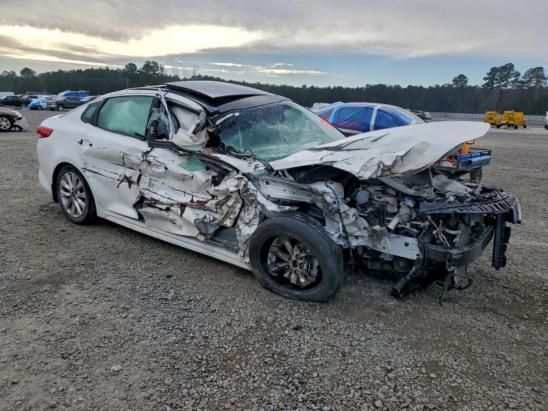 Photo 4 from auction – 2018 KIA OPTIMA EX with VIN 5XXGU4L34JG233024