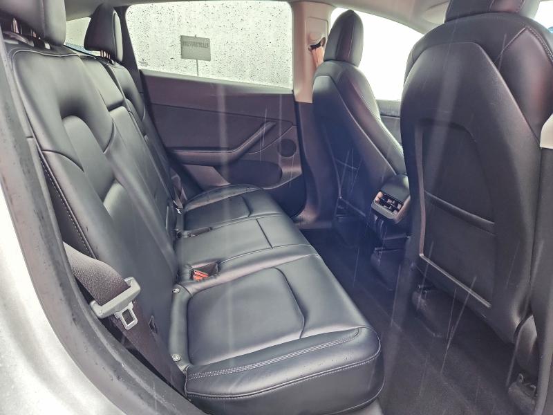 Photo 11 from auction – 2022 TESLA MODEL Y with VIN 7SAYGDEE2NF494724