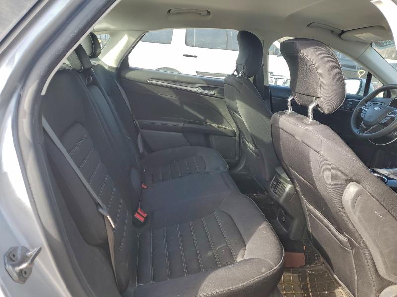 Photo 10 from auction – 2014 FORD FUSION SE with VIN 3FA6P0HD4ER219456