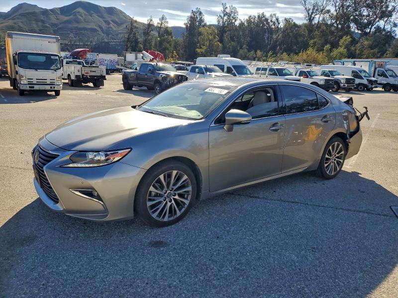 LEXUS ES 350 2017 with VIN 58ABK1GG6HU076777 - Photo from auction