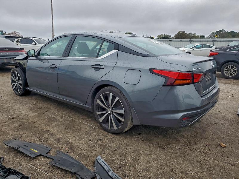 Photo 2 from auction – 2019 NISSAN ALTIMA SR with VIN 1N4BL4CV4KC192836