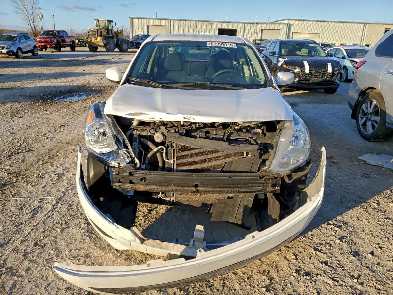 Photo 5 from auction – 2017 NISSAN VERSA S with VIN 3N1CN7AP7HK455518