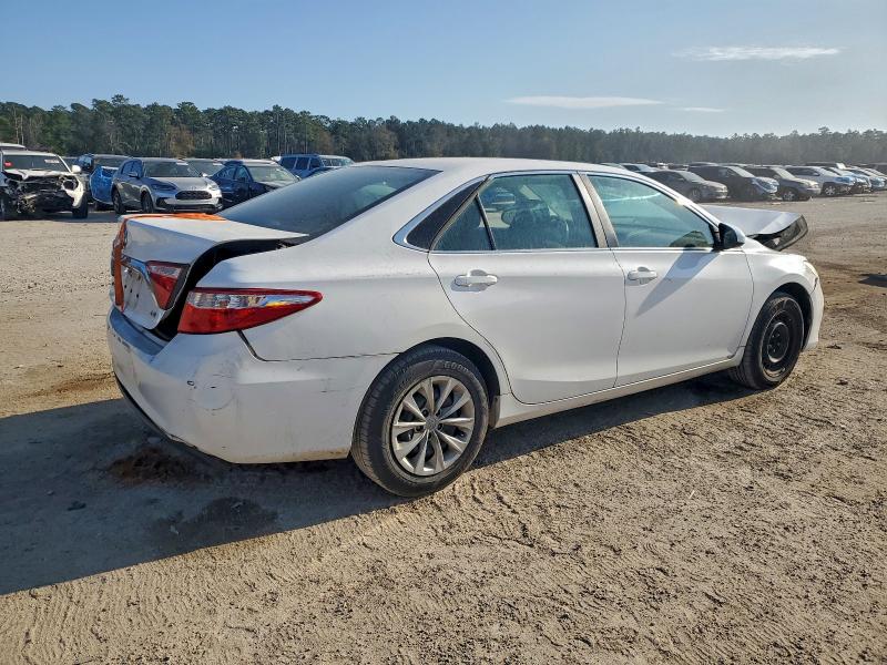 Photo 3 from auction – 2016 TOYOTA CAMRY LE with VIN 4T1BF1FK6GU197745