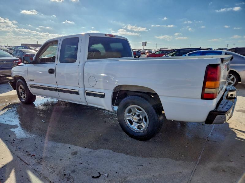 Photo 2 from auction – 2002 CHEVROLET SILVERADO with VIN 2GCEC19T821191058