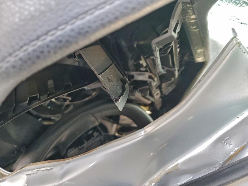 Photo 9 from auction – 2015 TOYOTA COROLLA L with VIN 2T1BURHEXFC241788