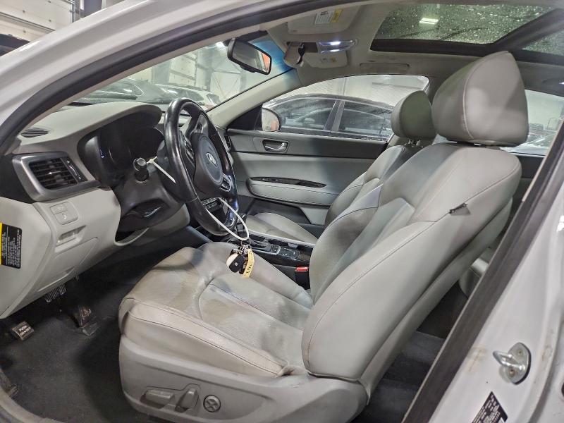 Photo 7 from auction – 2016 KIA OPTIMA EX with VIN 5XXGU4L3XGG112295