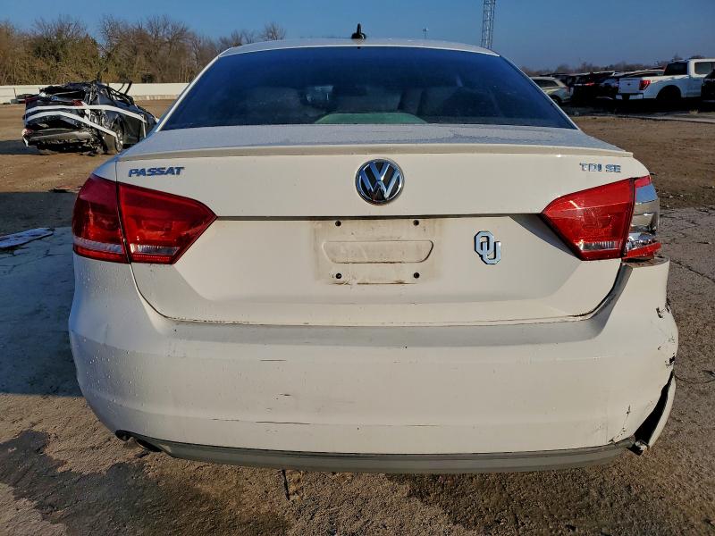 Photo 6 from auction – 2012 VOLKSWAGEN PASSAT SE with VIN 1VWBN7A35CC024273